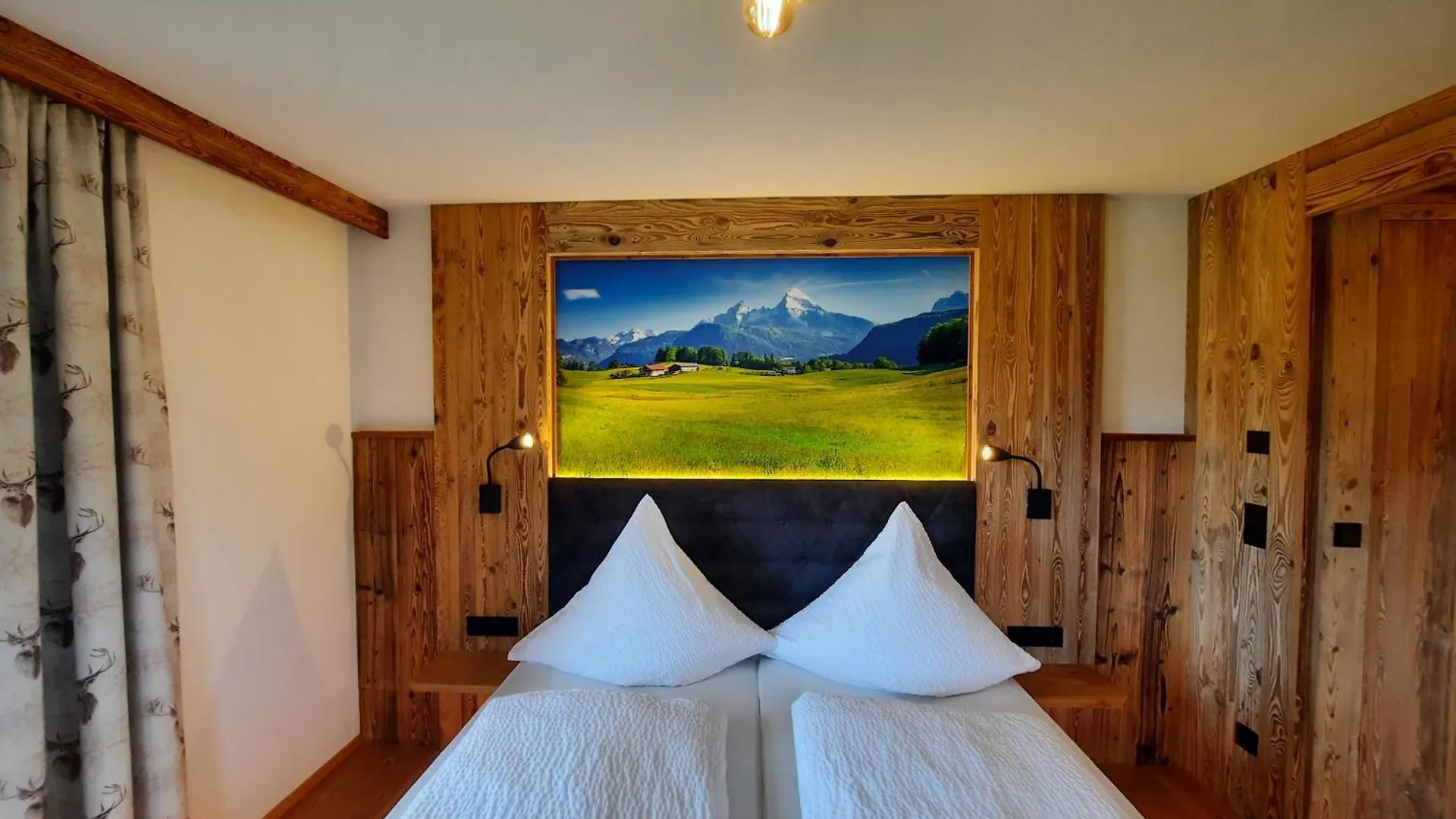 Appartements Hochoedlehen Schoenau am Koenigsee Guest house