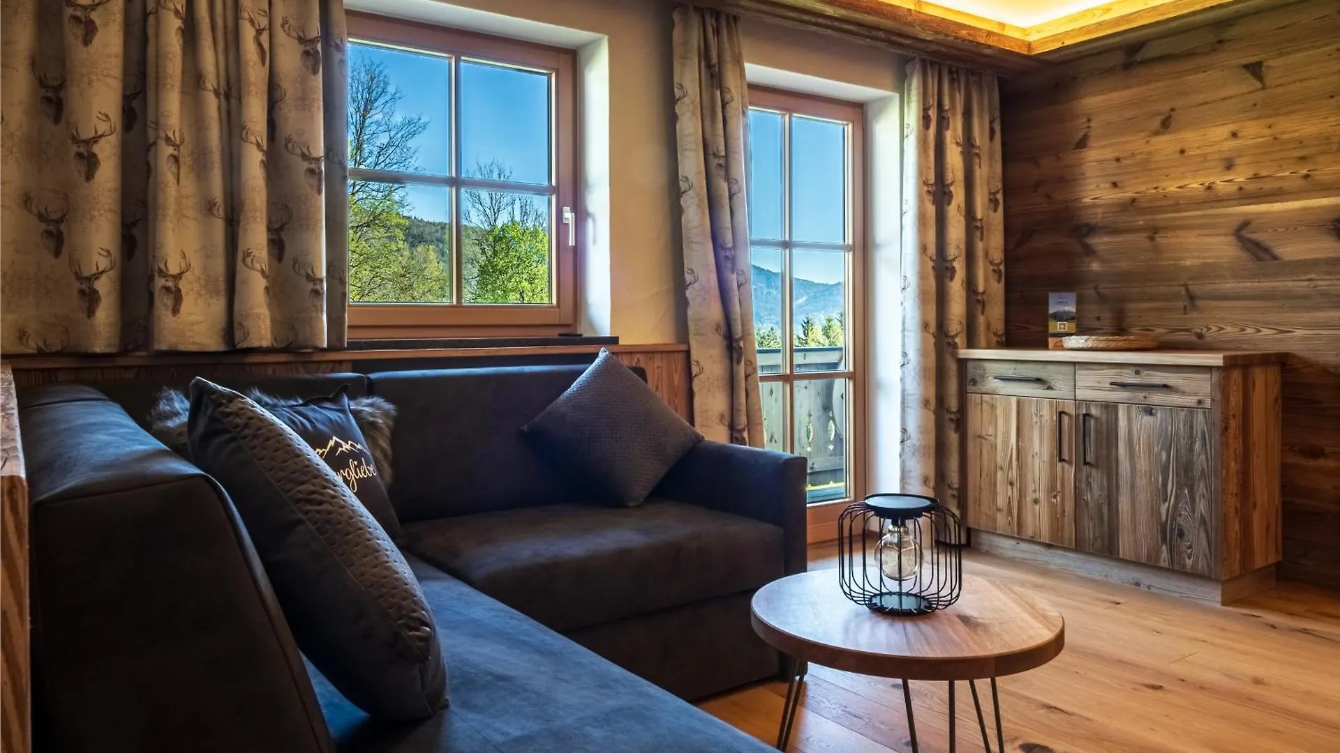 *** Guest house Appartements Hochoedlehen Schoenau am Koenigsee Germany